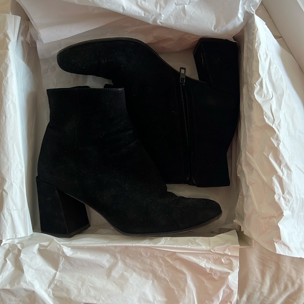 Black Vince Suede Boots Size 38